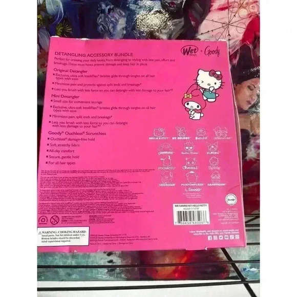 WET BRUSH + Goody Detangling Accessory Bundle Hello Kitty And Friends - Picture 4 of 5